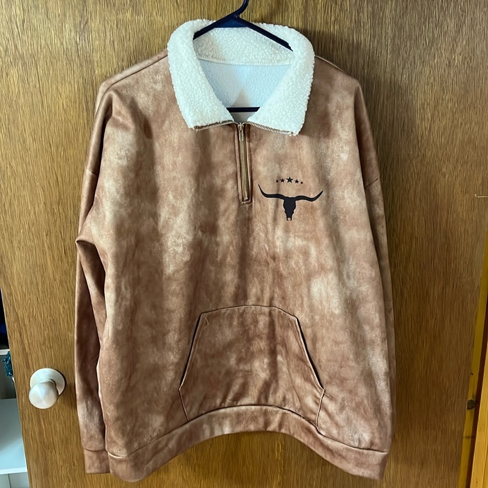 Women’s 2XL Yellowstone-esq Sweater